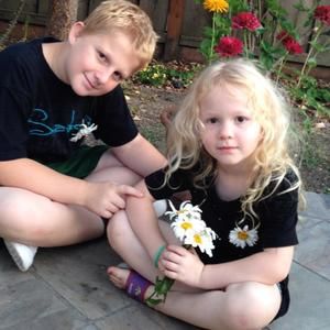 Meet your Posher, Mirela